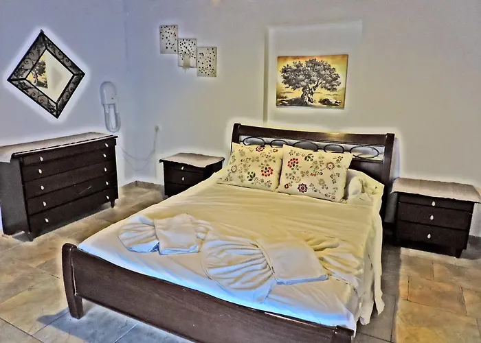 Maria Apartman Amoopí